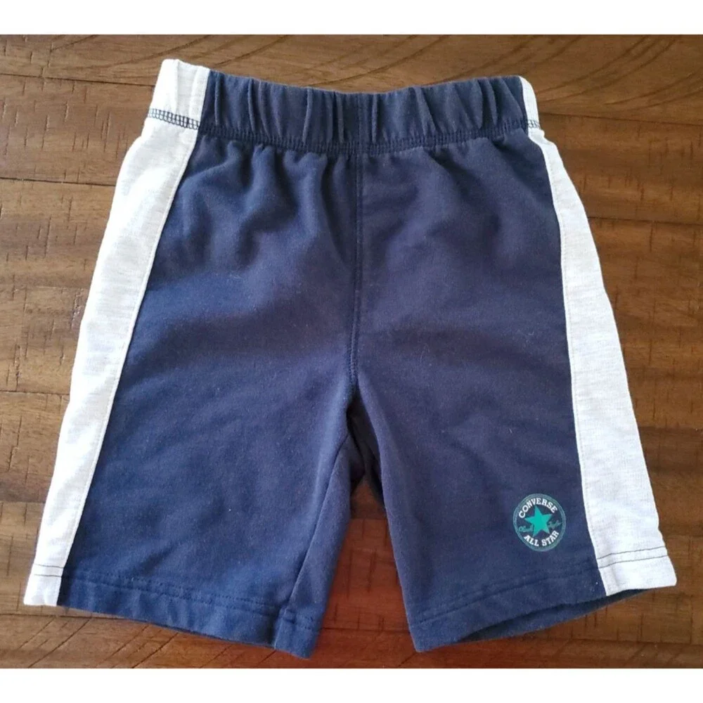 EUC Boy's Converse logo short sleeve t-shirt and shorts set - Size 7